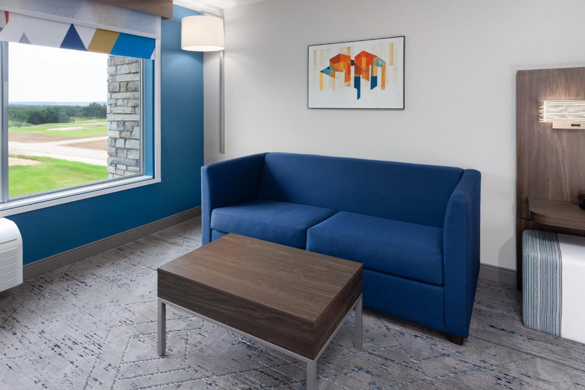 Holiday Inn Express & Suites Reedsburg - Dells Area By Ihg Экстерьер фото