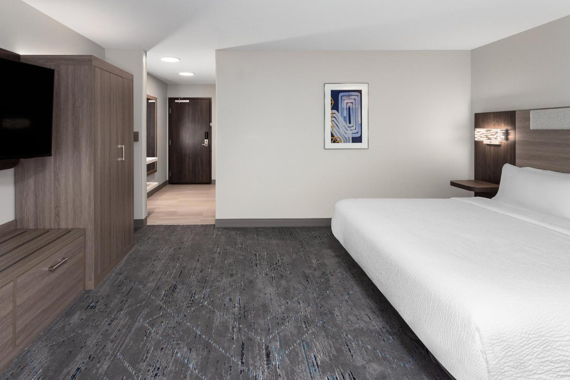 Holiday Inn Express & Suites Reedsburg - Dells Area By Ihg Экстерьер фото
